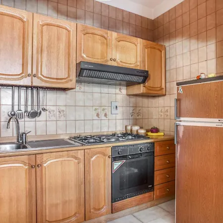 Simplistic In Near Seabeach Vila *